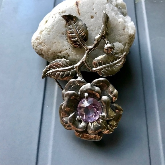 Sterling SILVER Amethyst ROSE BROOCH - Picture 4 of 6